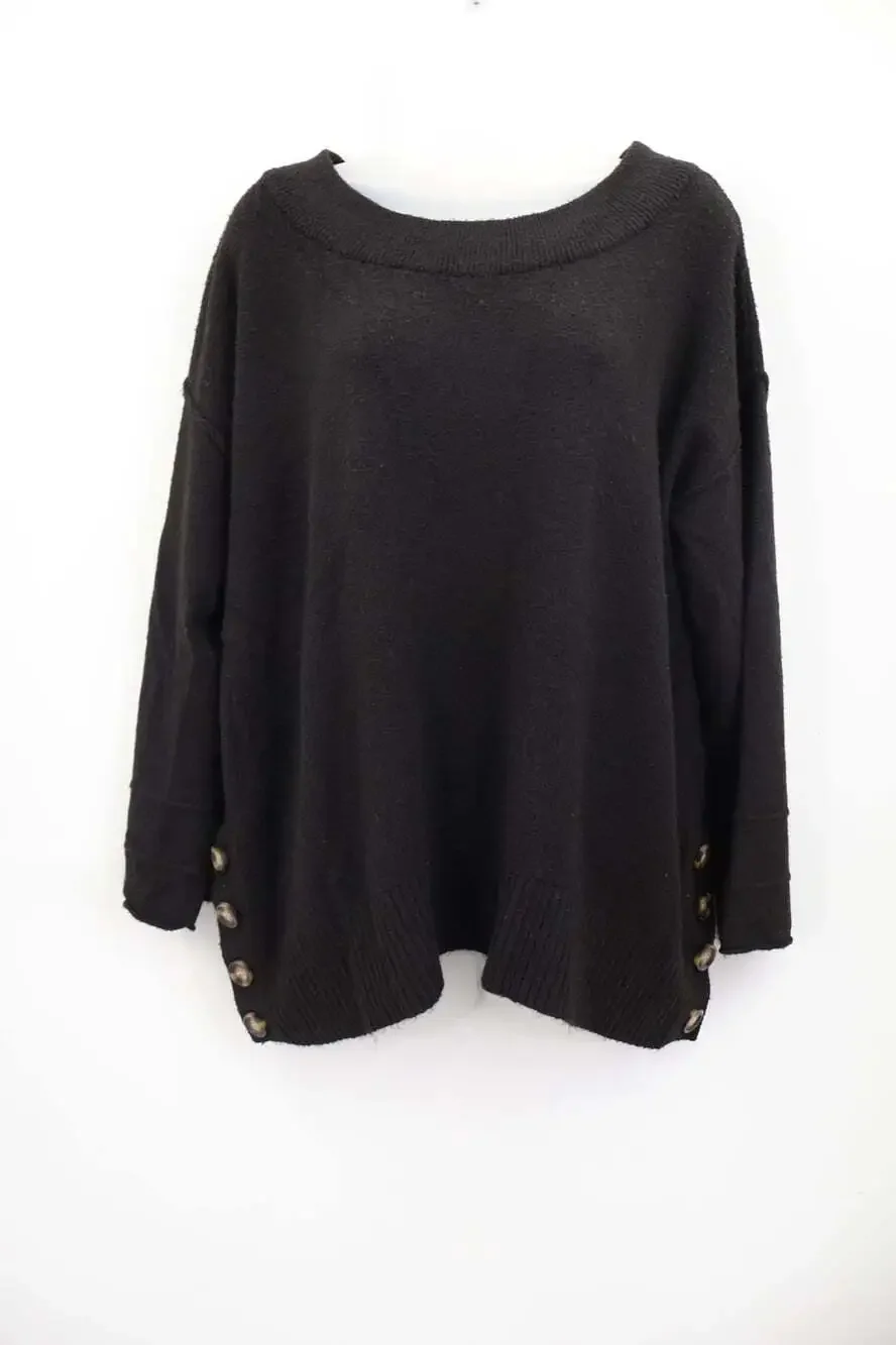 Democracy Womens Size Large Black Sweater Oversized Button Side Slit Hem